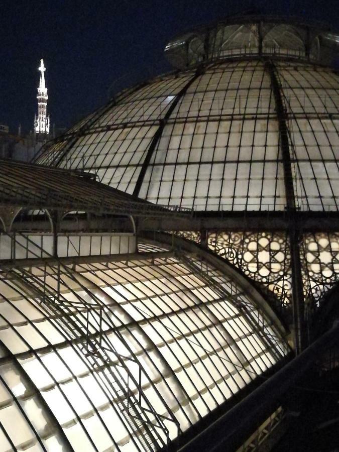 Big Room In Milano Center Екстер'єр фото